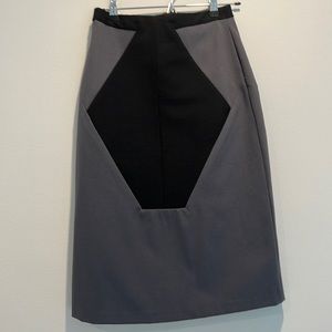 Super elegant skirt in grey and black